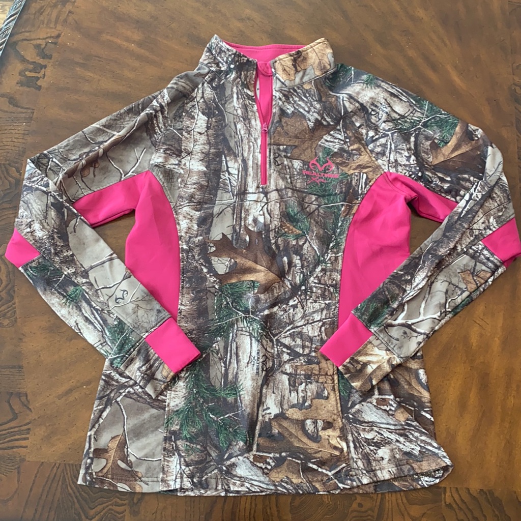 Real Tree Fitted Pullover